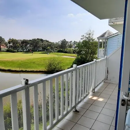 Next To Golf-club House * Talmont-Saint-Hilaire