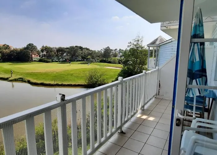 Next To Golf-club House * Talmont-Saint-Hilaire